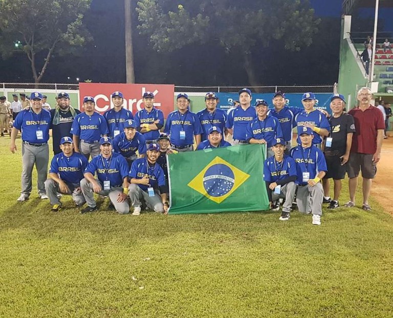 Servidor integrou seleção brasileira no Campeonato Pan-Americano de Softball