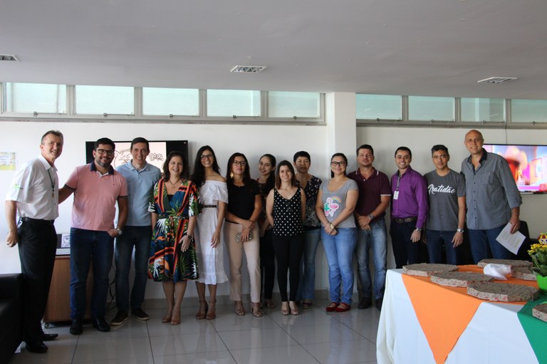 Café dos aniversariantes