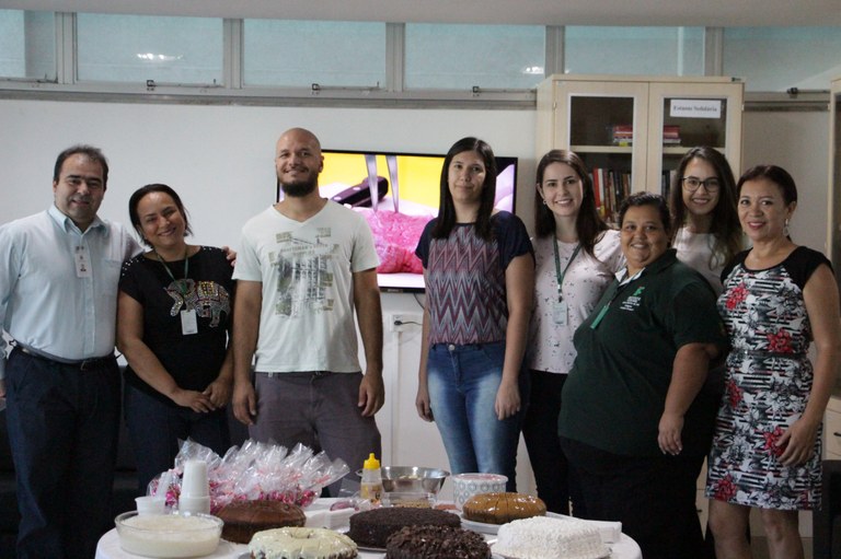 Café dos aniversariantes