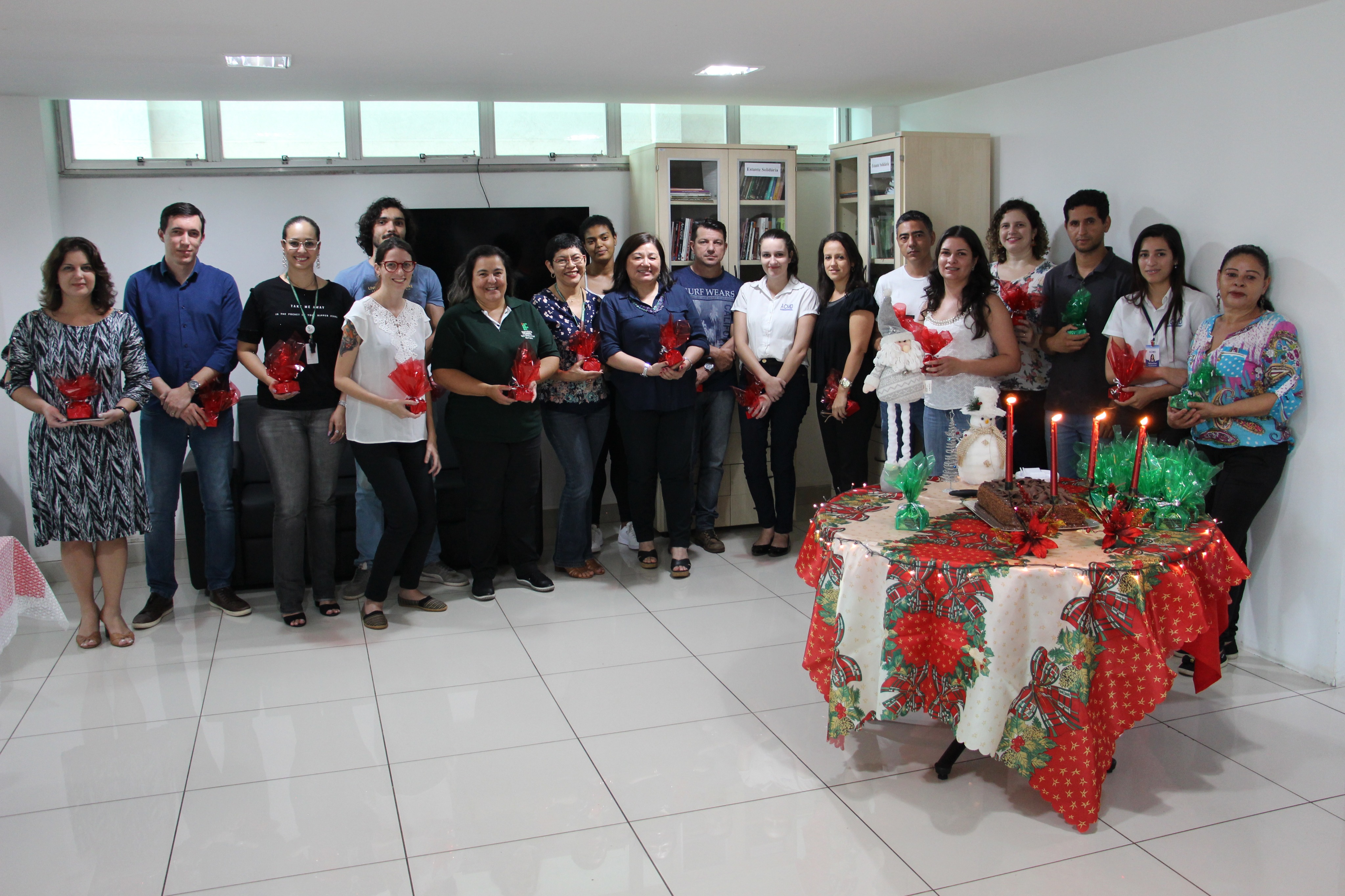 Café dos aniversariantes