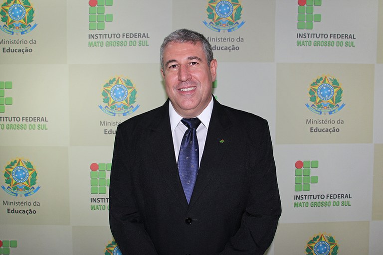 Transmissão do cargo de reitor