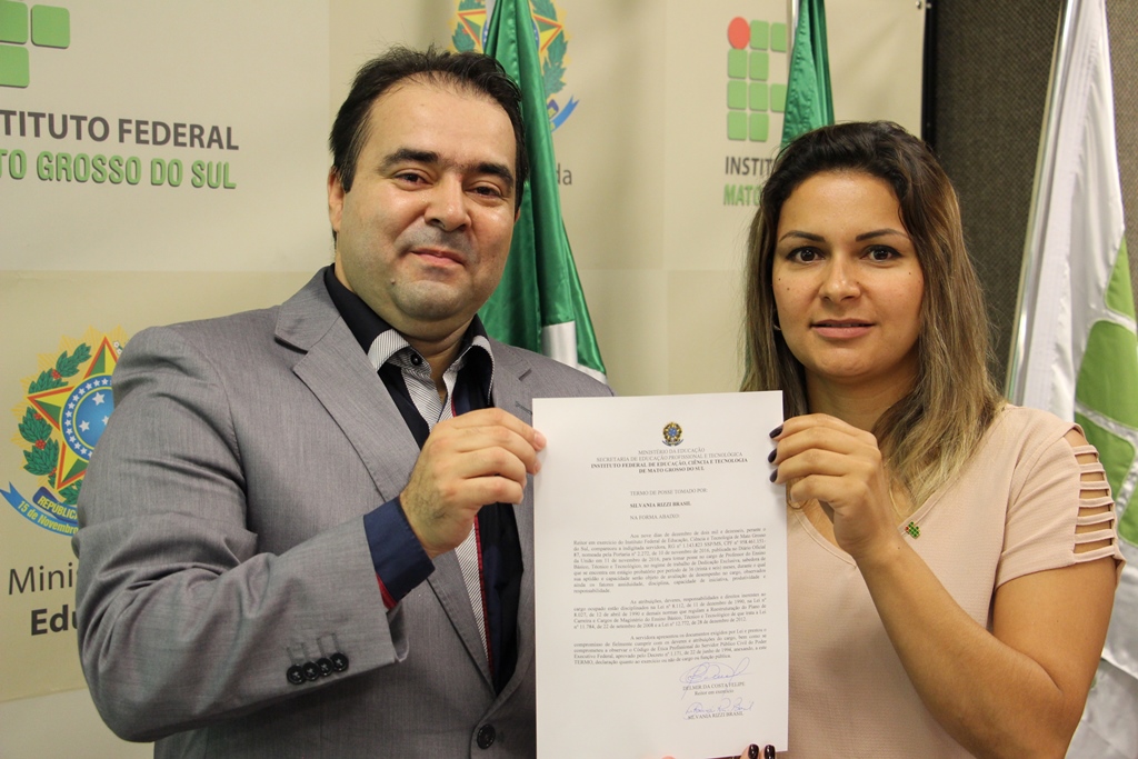 Silvania Rizzi Brasil - Professora - Campus Coxim