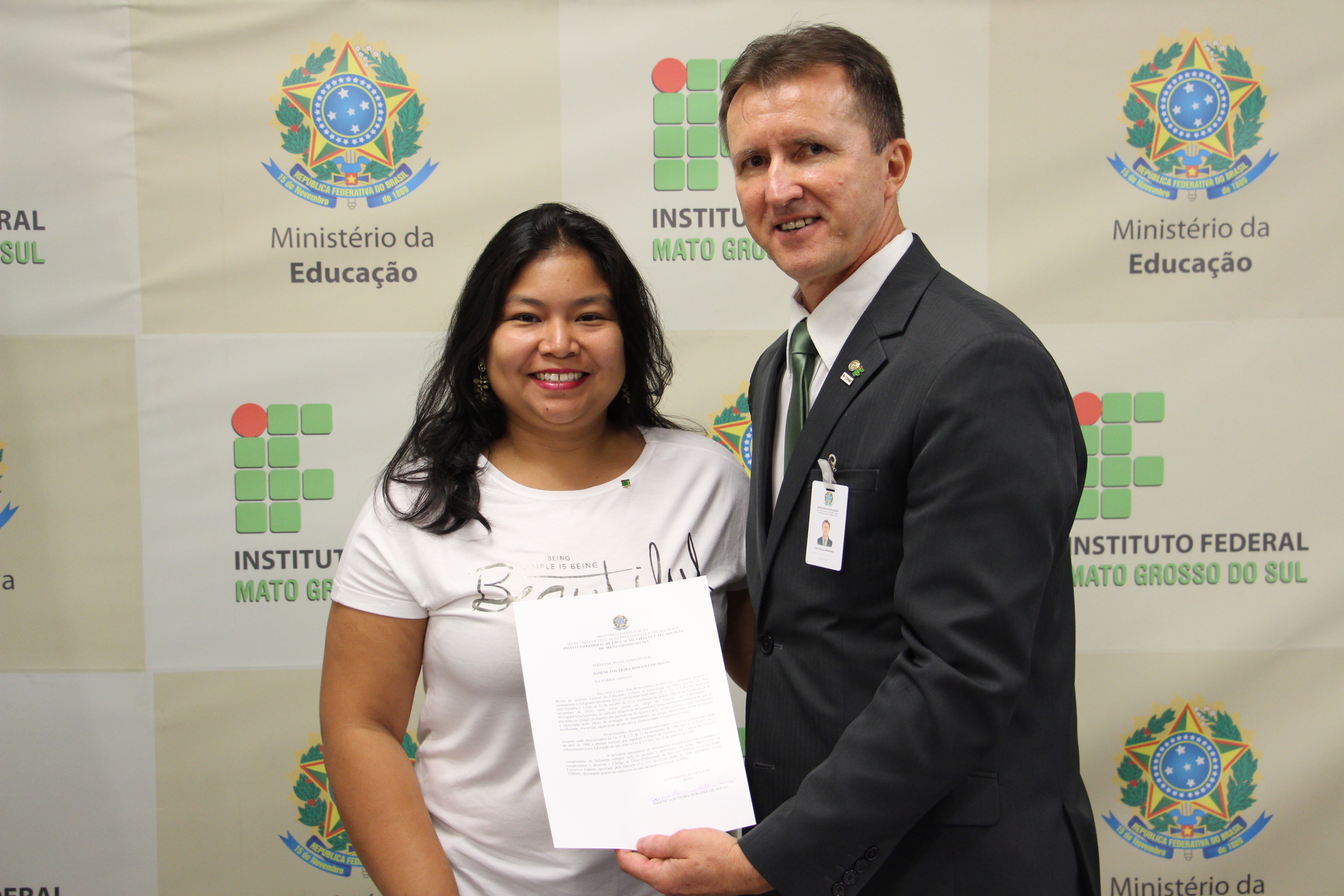 Daiene Louveira Hokama Sousa