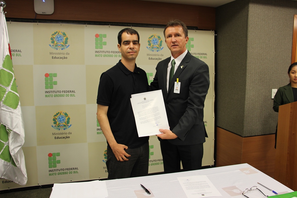 Afonso Henriques Silva Leite  - Professor - Campus Naviraí